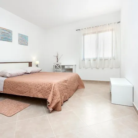 Apartment Vinko *